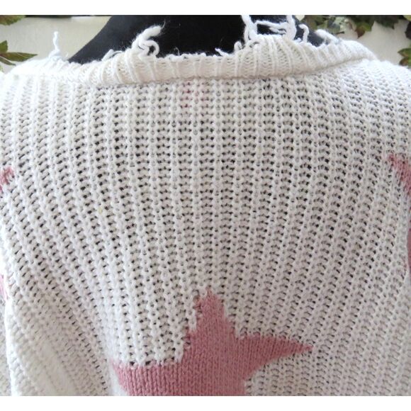 Polly & Esther Junior's Deconstructed Star Sweater Cream/Pink XL EUC - Picture 4 of 10
